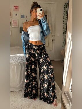 Forever 21 Black Floral Open Side Slit Wide Leg Palazzo Pants Boho